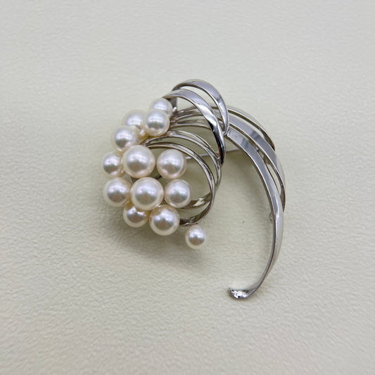 Tasaki Vintage Stylish Akoya Pearl Silver Brooch