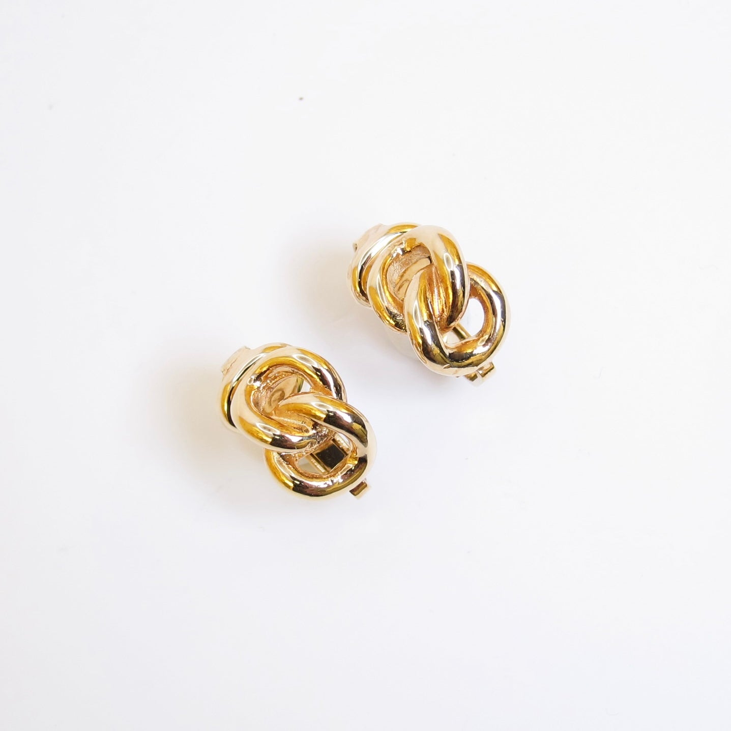 Christian Dior Vintage Link Golden Clip-on Earrings