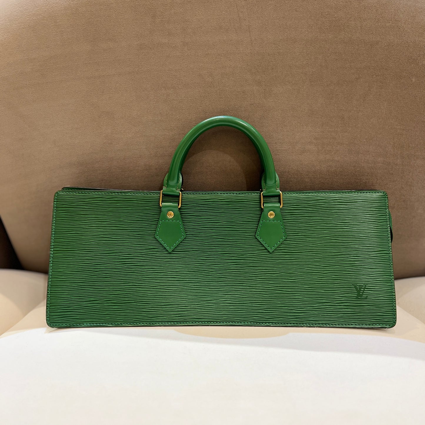 Louis Vuitton Vintage Sac Triangle Green Epi Leather Green Handbag