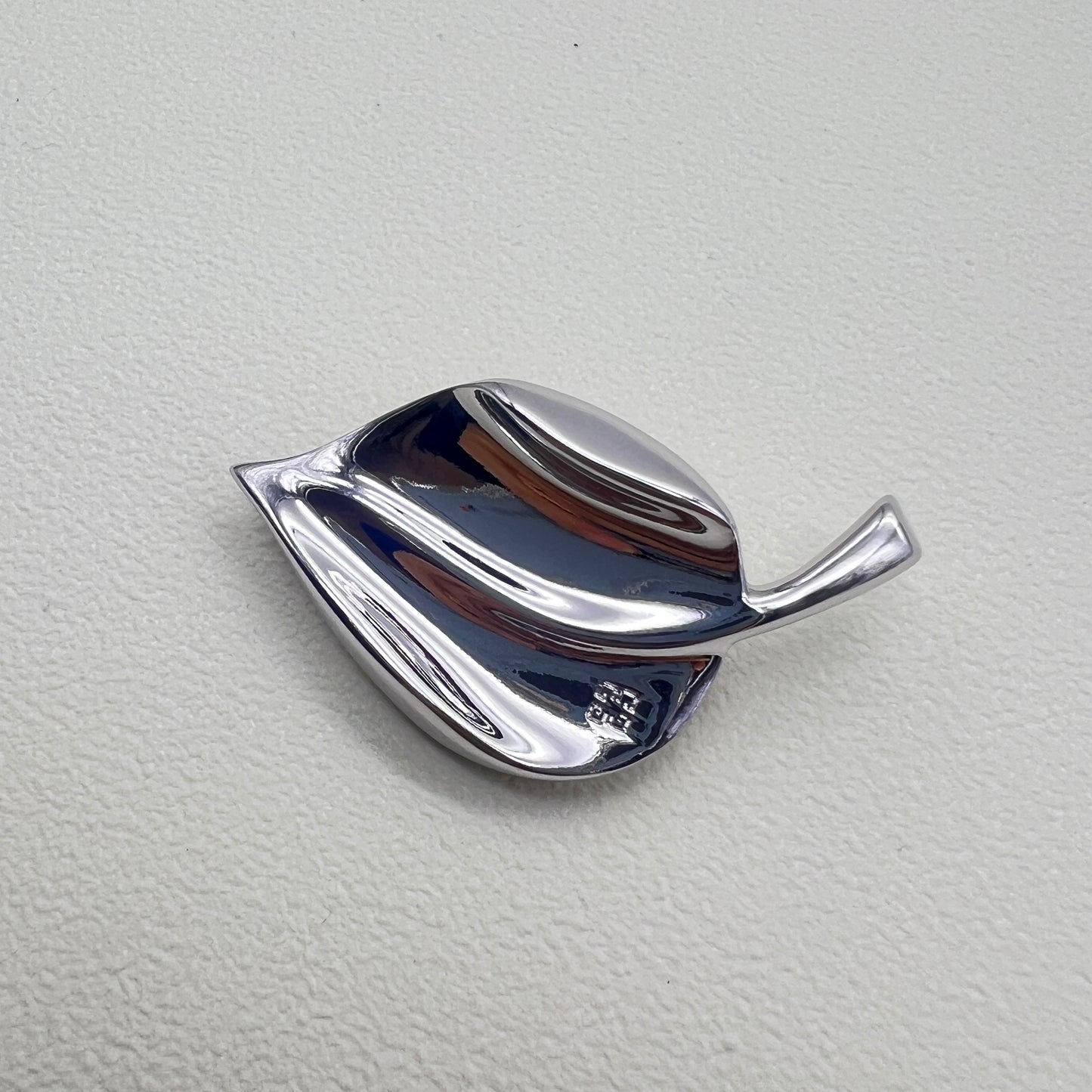 Givenchy Vintage 4G Logo Leaf Motif Silver Brooch