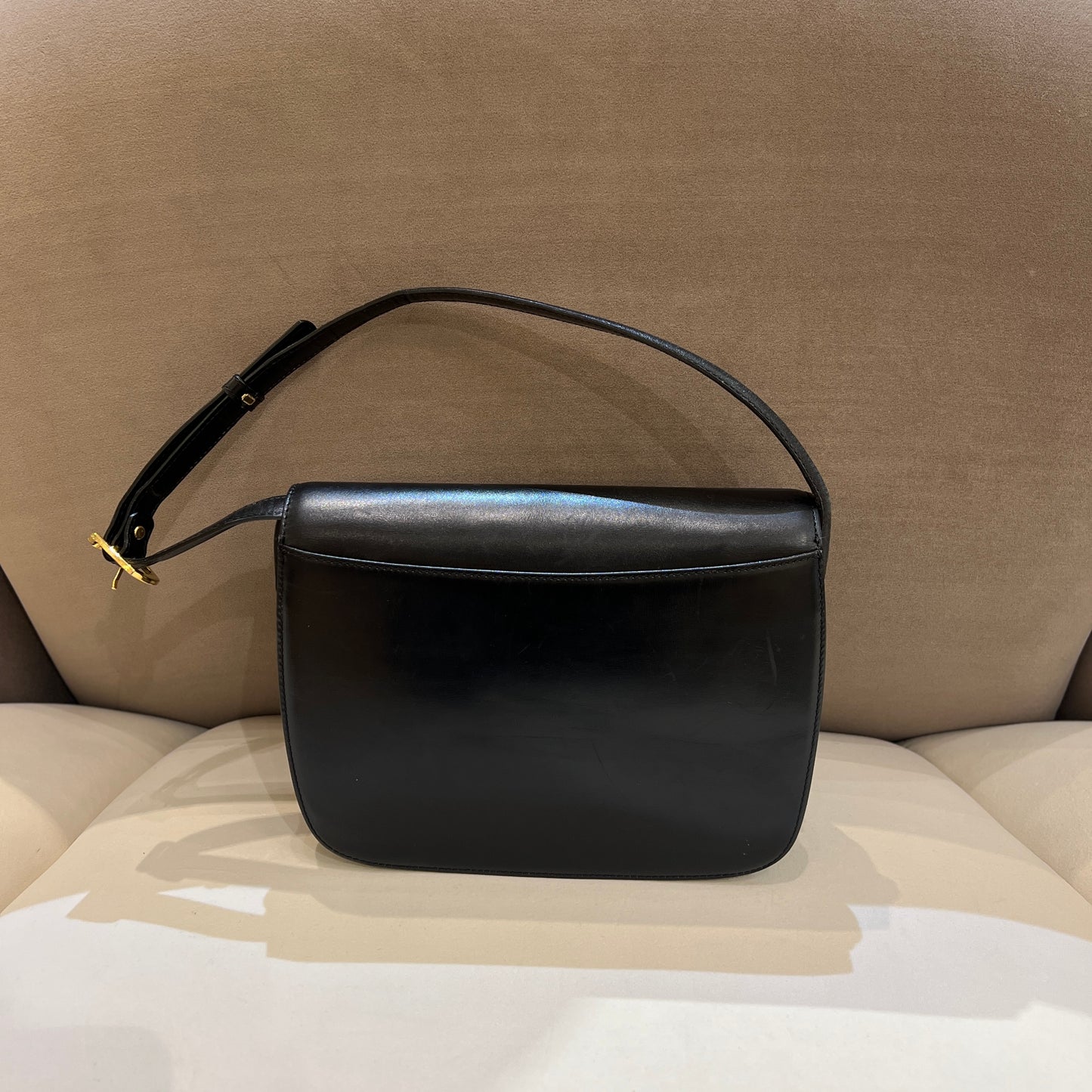 Bally Vintage Two Tone Buckle Black Leather Shoulder Bag