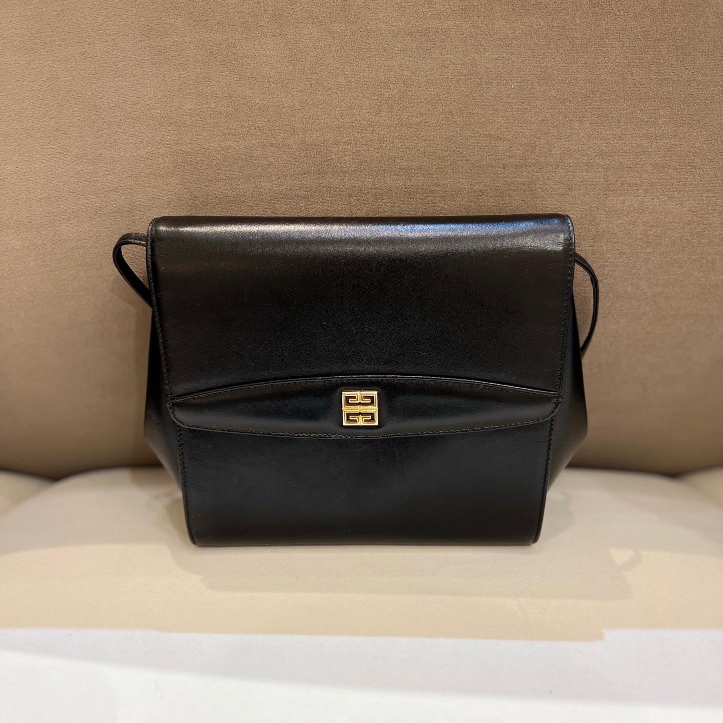 Givenchy Vintage Golden 4G Logo With Long Leather Strap In Black Leather Shoulder Bag