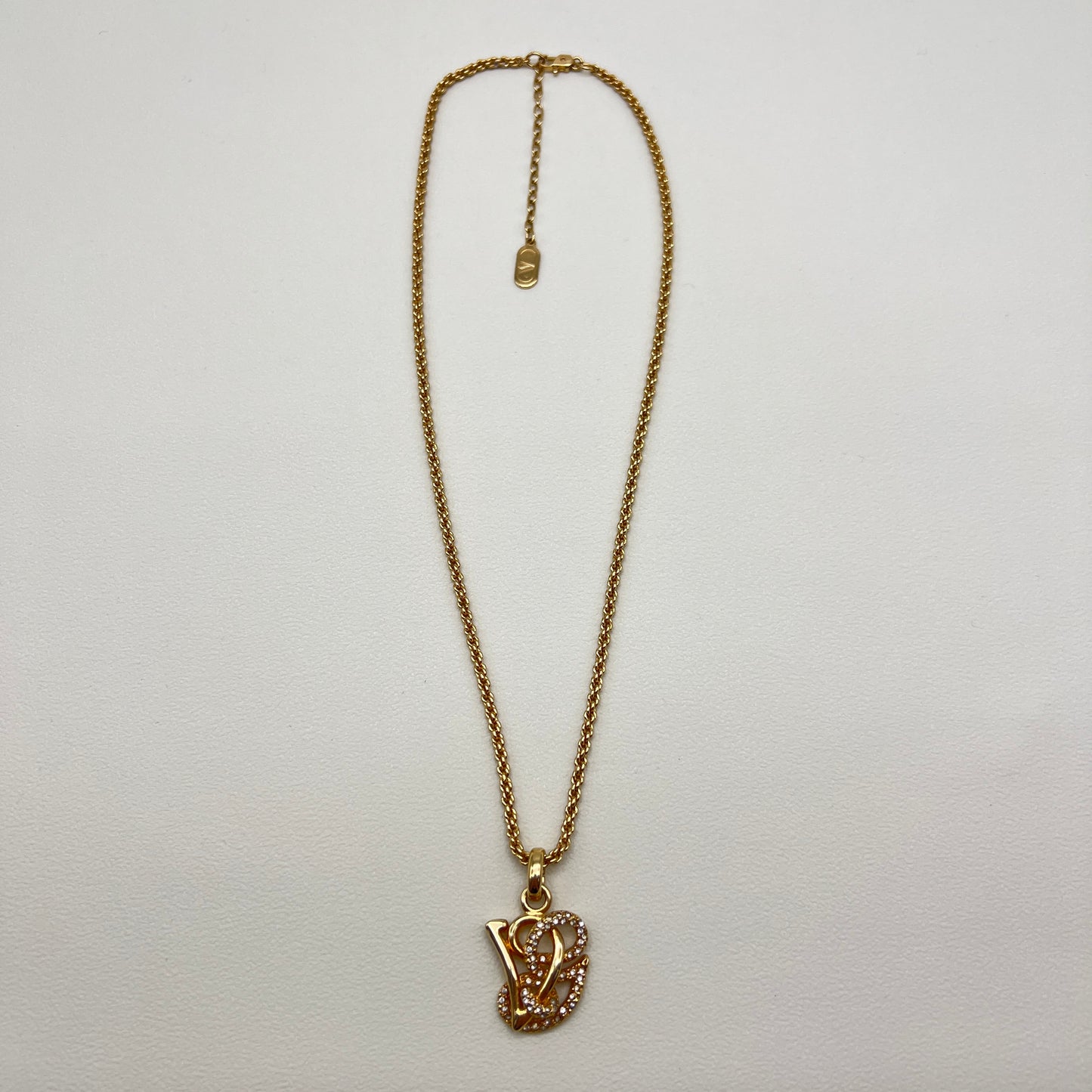 Valentino Vintage Vg Logo With Rhinestone Pendant Golden Necklace