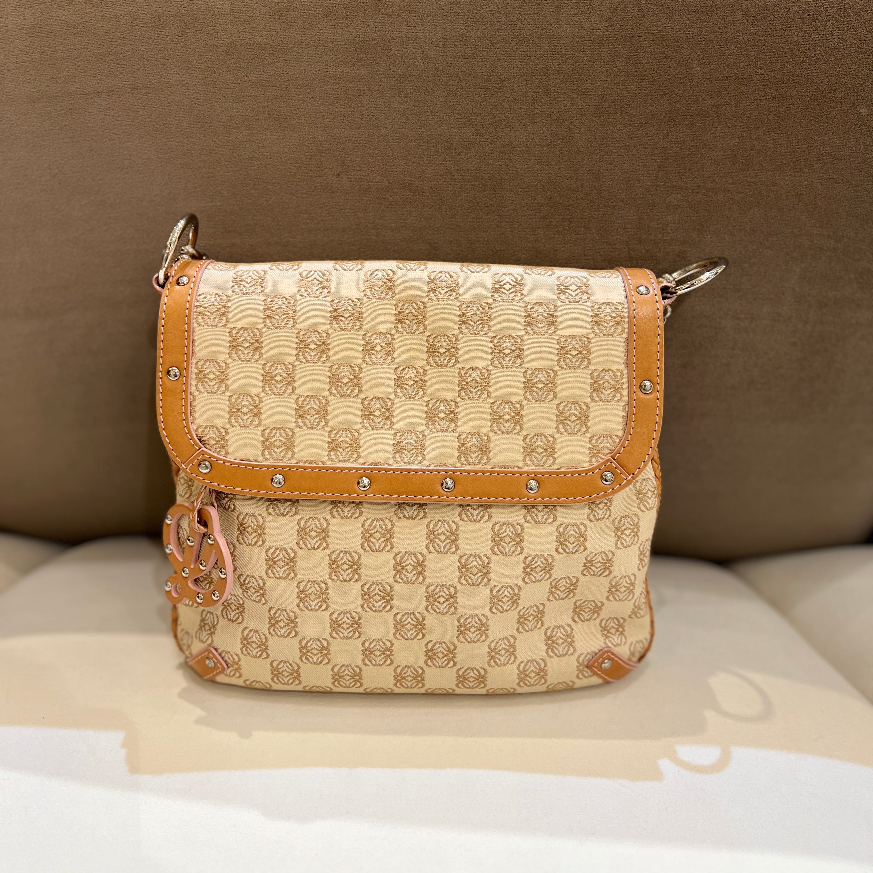 [Diorella.me Vintage Shop] Loewe Vintage Anagram Pattern Handbag with ...