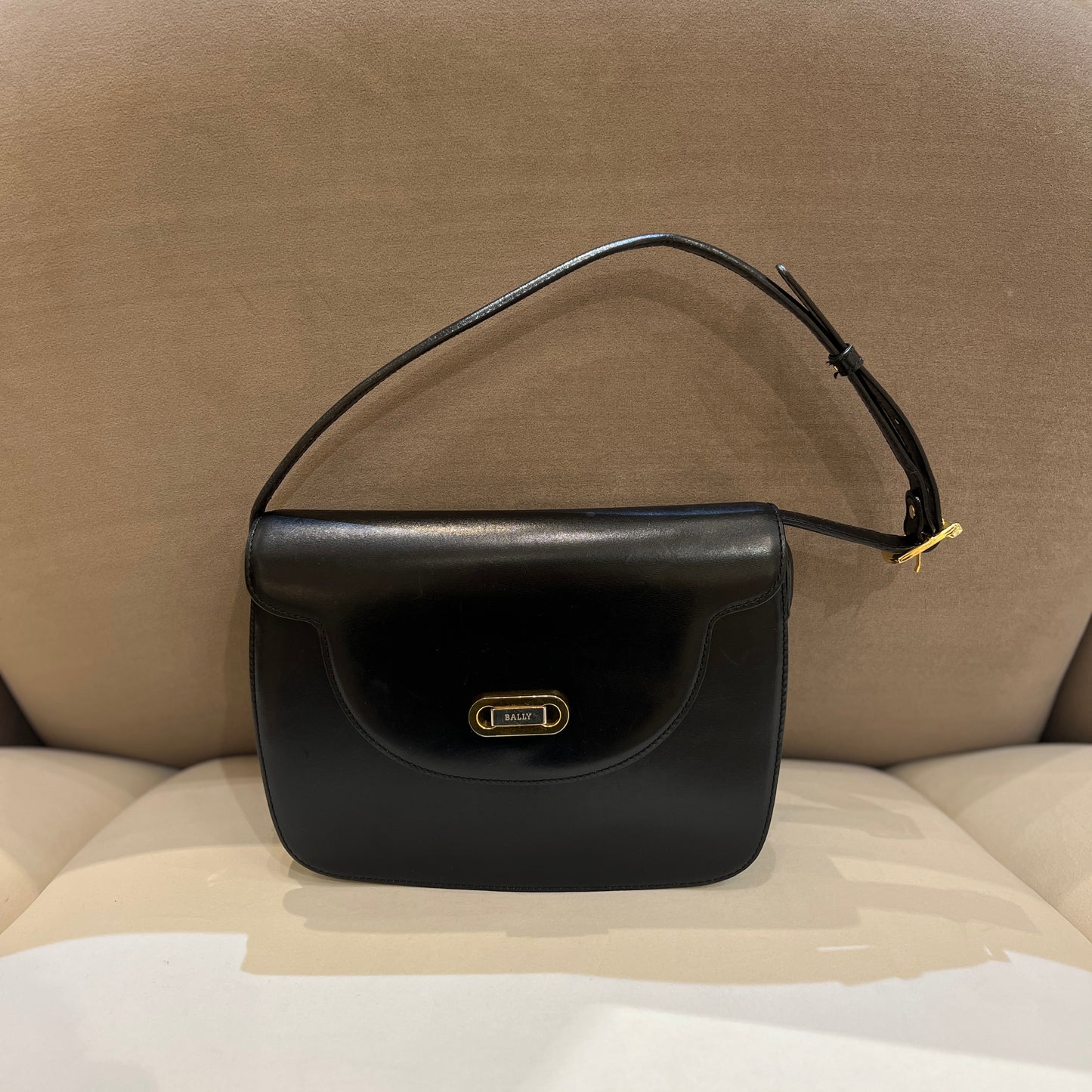 Bally Vintage Two Tone Buckle Black Leather Shoulder Bag