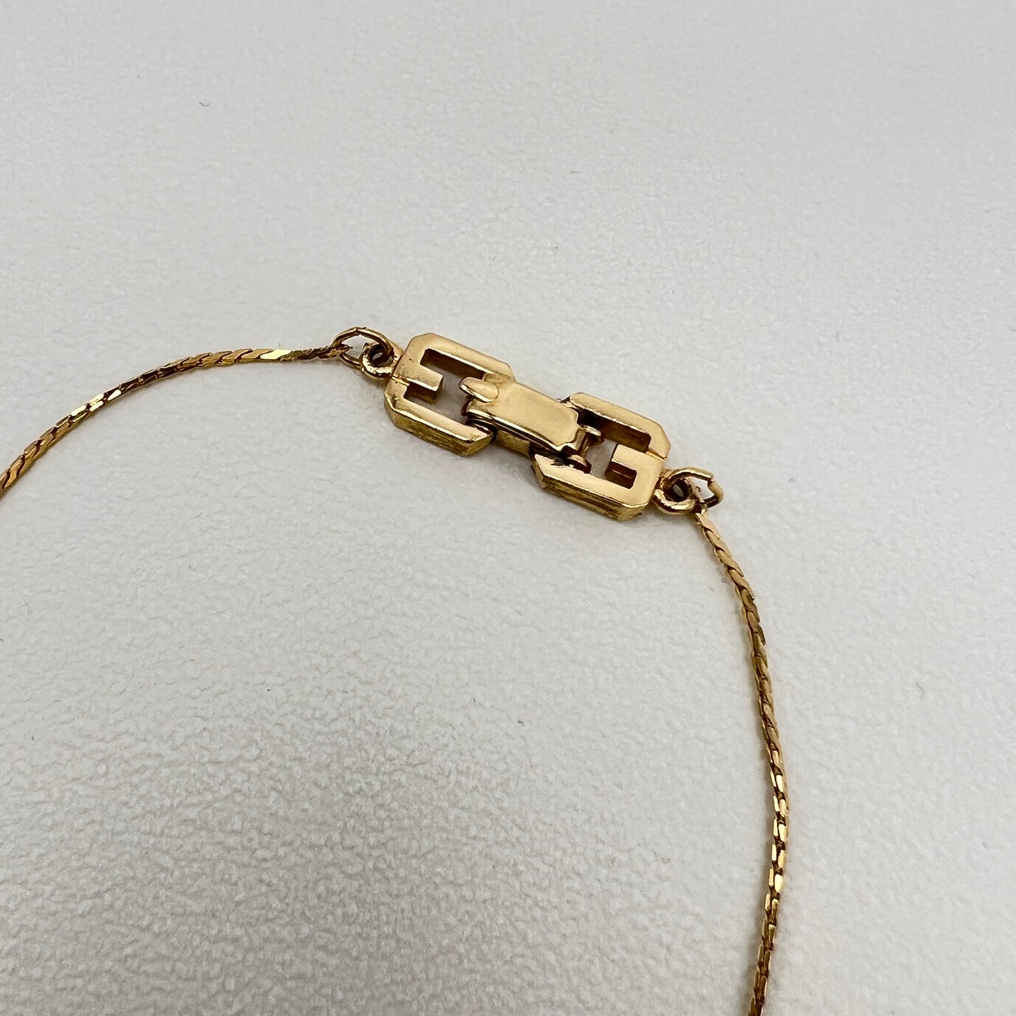 Givenchy Vintage 4G Logo In Square Pendant Golden Necklace