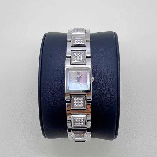 4℃ Vintage Pearl Face Stainless Steel Ladies Watch