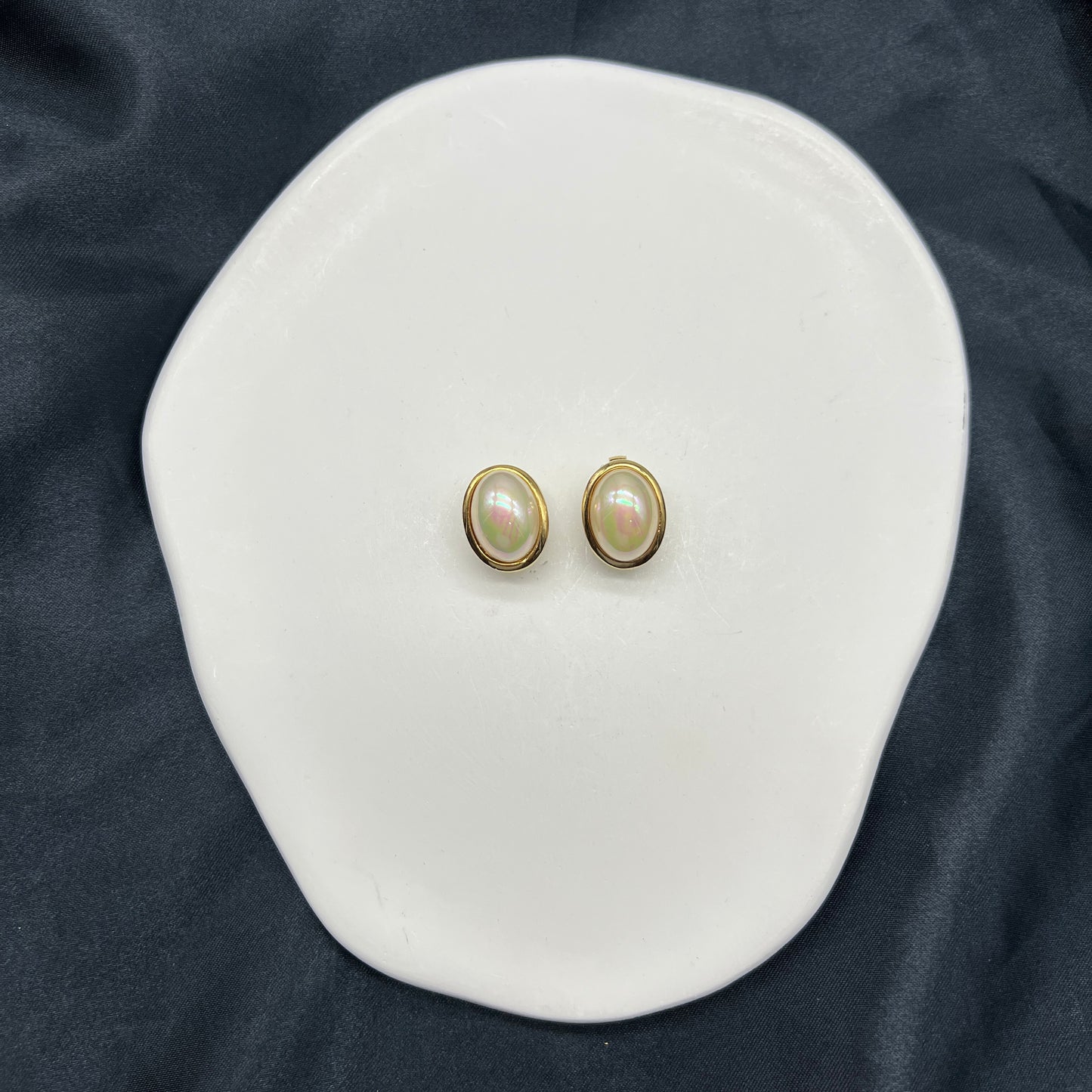 Christian Dior Vintage Pearl Golden Clip-On Earrings