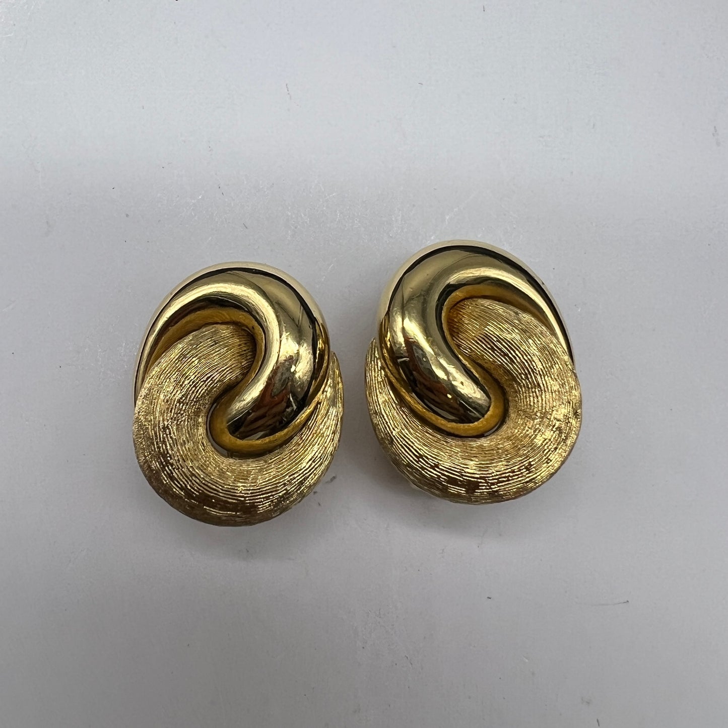 Christian Dior Vintage Golden Twist Clip-On Earrings