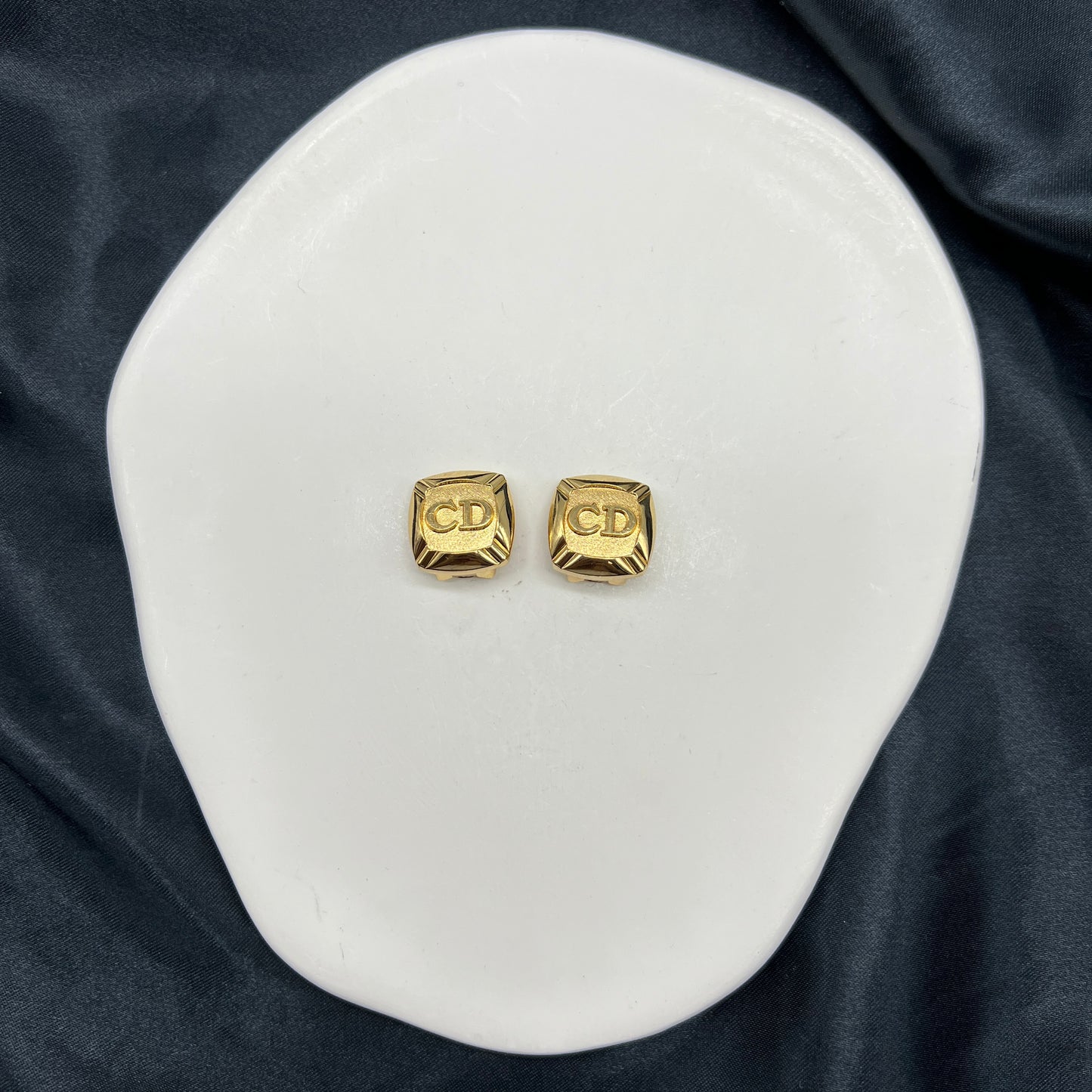 Christian Dior Vintage Cd Logo Golden Square Clip-On Earrings