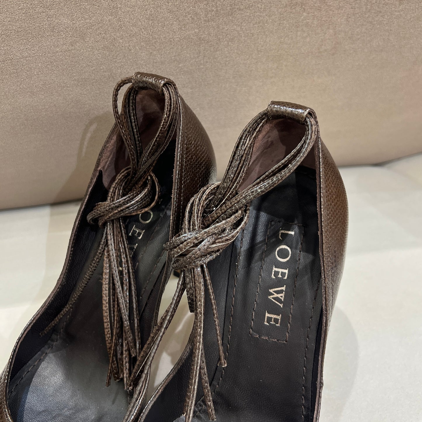 Loewe Vintage Brown Leather Zapato Clásico Heel