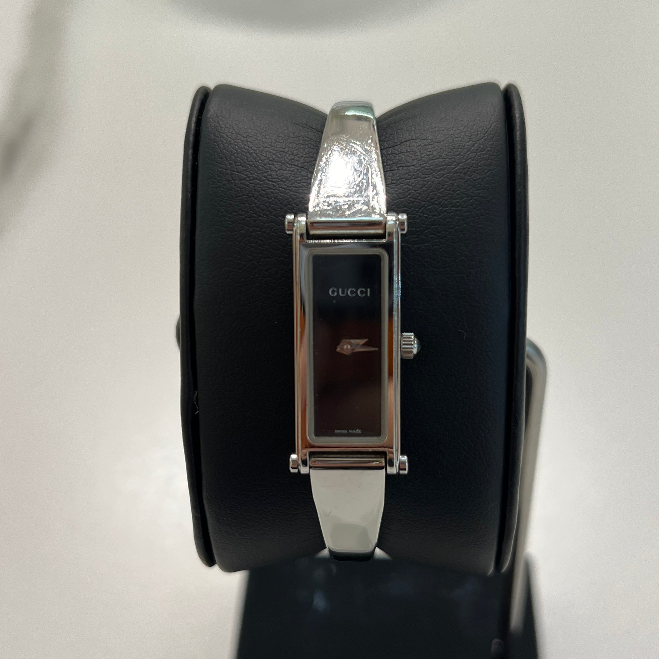 Gucci rectangle watch best sale