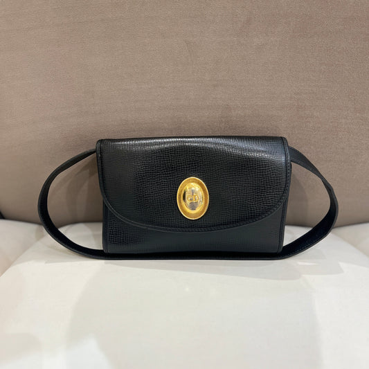 Christian Dior Vintage Cd Golden Oval Logo With Black Leather Shoulder Bag