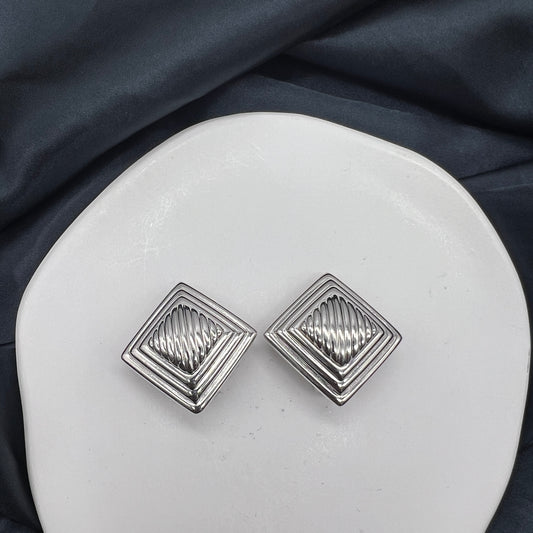 Christian Dior Vintage Silver Color Stylish Square Clip-On Earrings