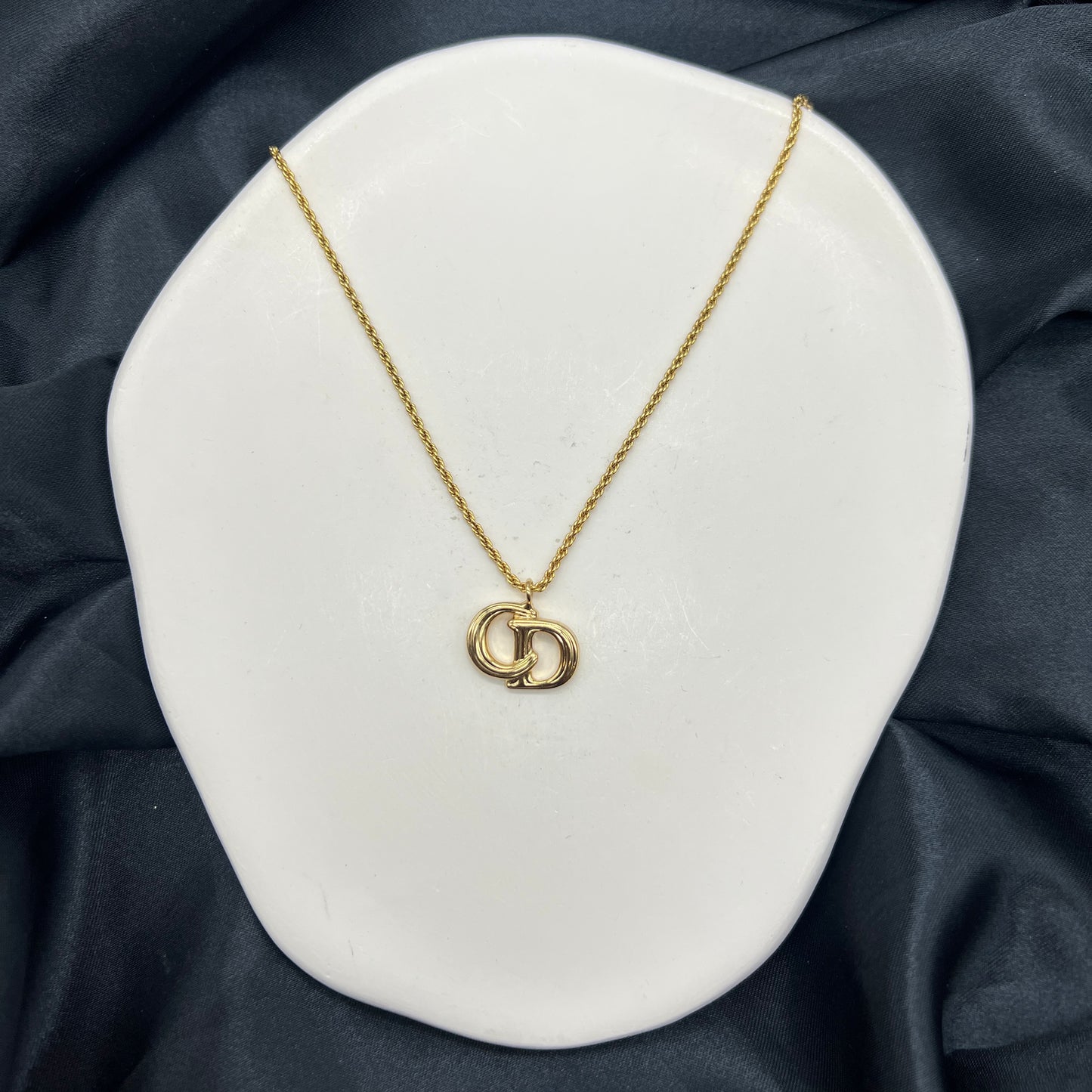 Christian Dior Vintage CD Logo Golden Necklace