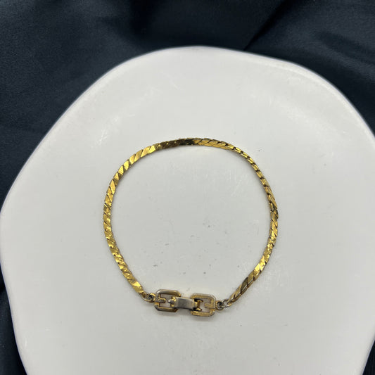 Givenchy Vintage Golden Chain Bracelet