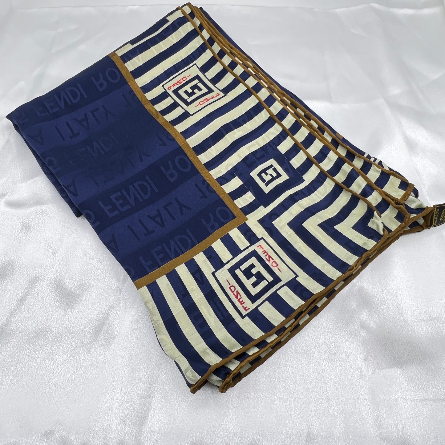 Fendi Scarf In Navy X Brown