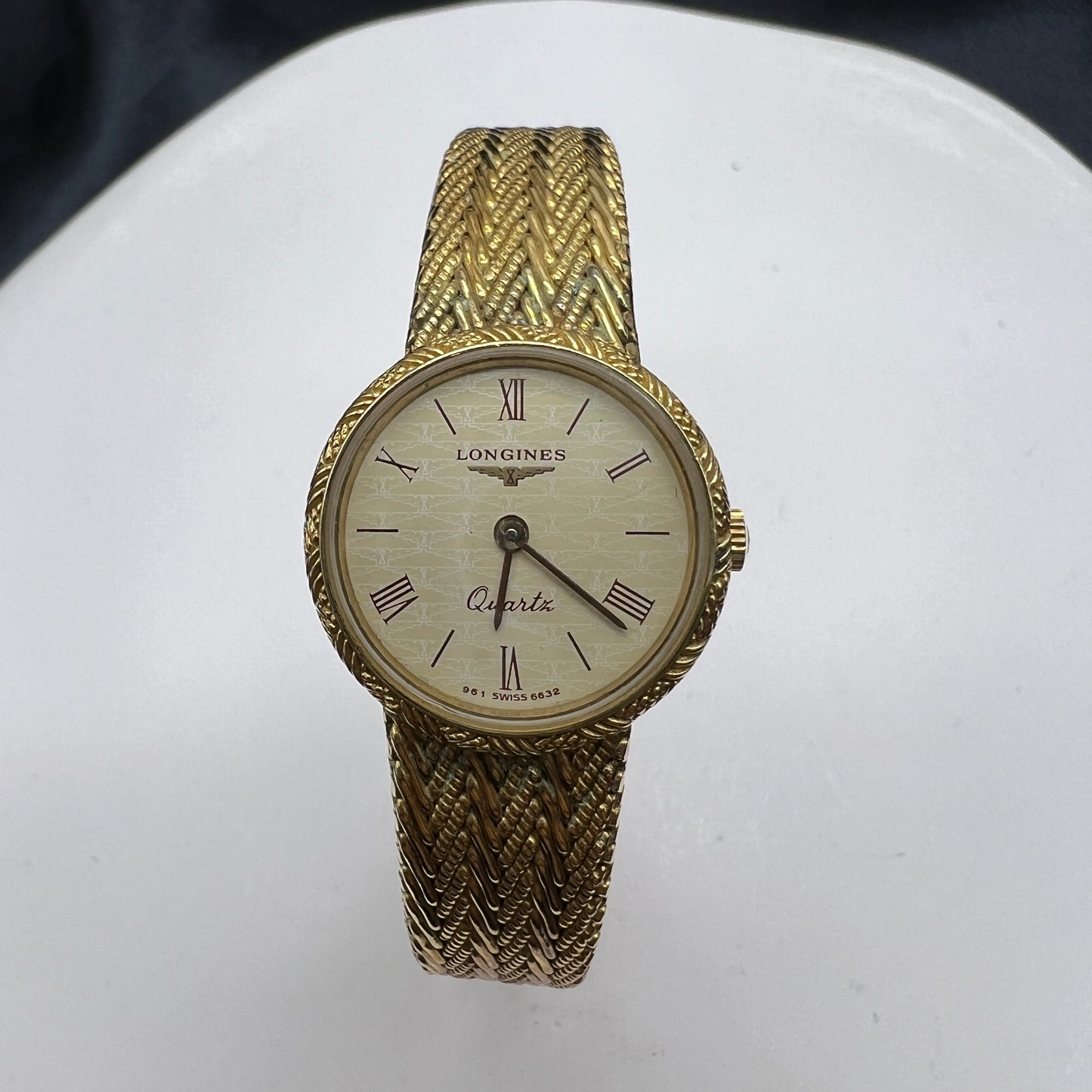 Longines Vintage White Face Circle Watch with Golden Bangle