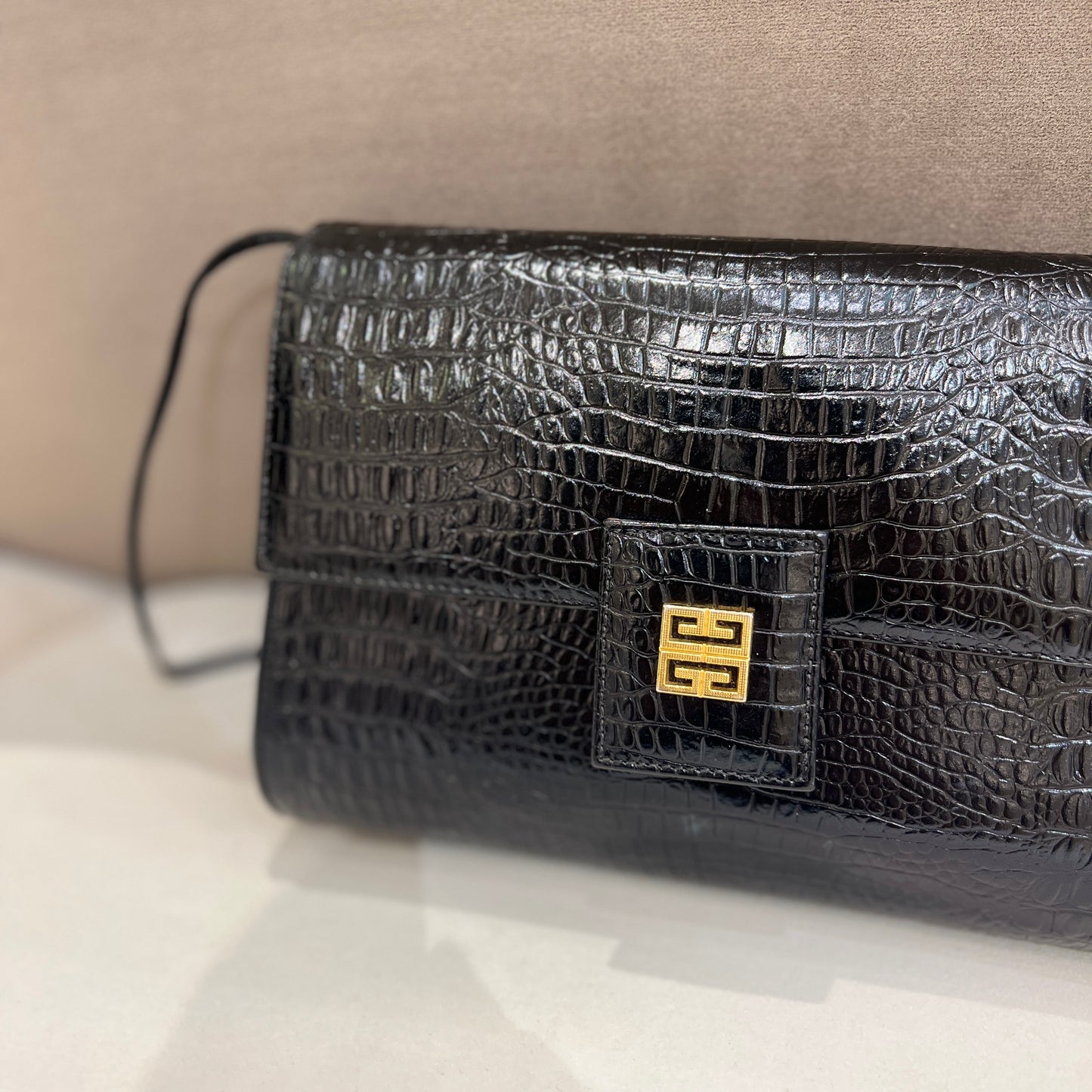 Givenchy Vintage 4G Golden Logo With Croco Embossed Leather Shoulder Bag