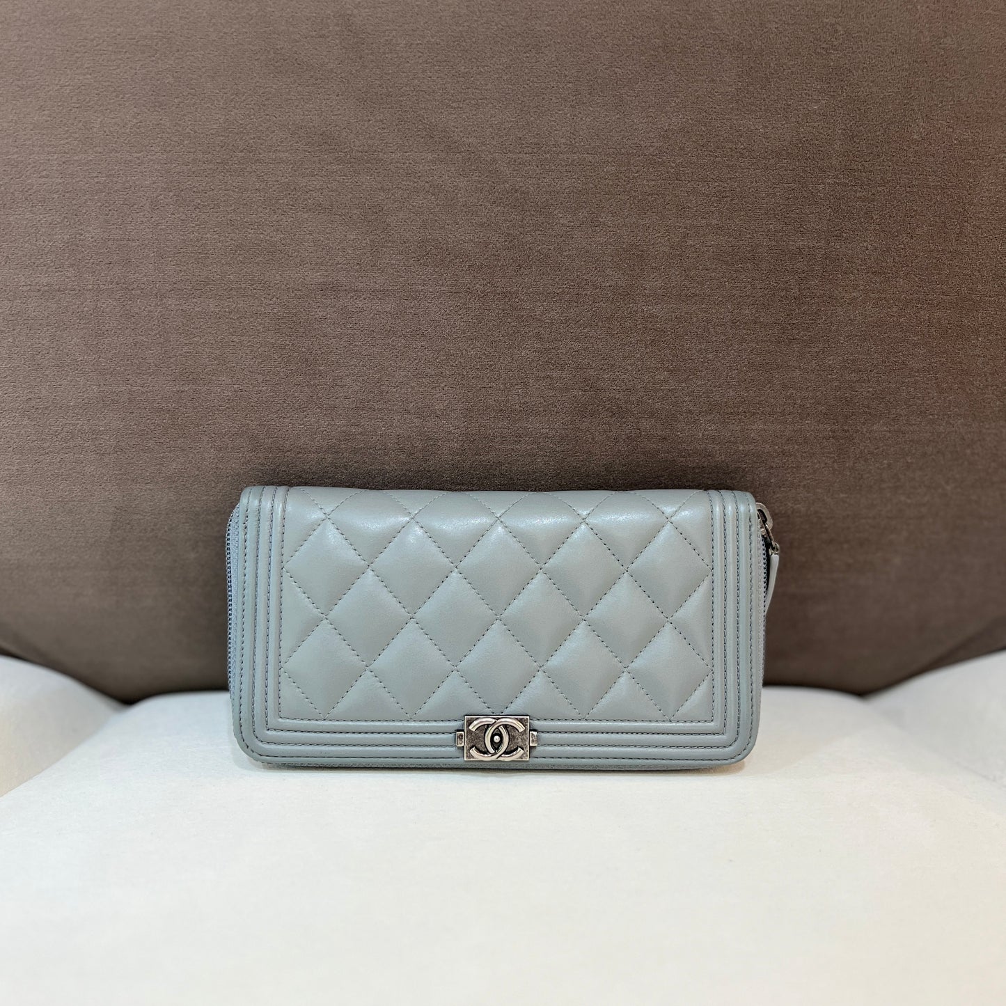 Chanel Zipped Wallet