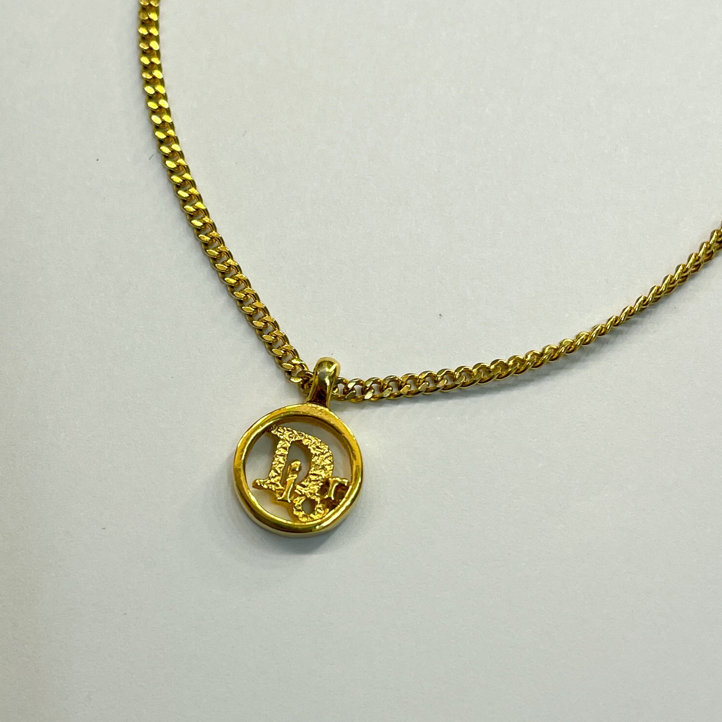 Christian Dior Vintage Dior Logo In Circle Golden Necklace