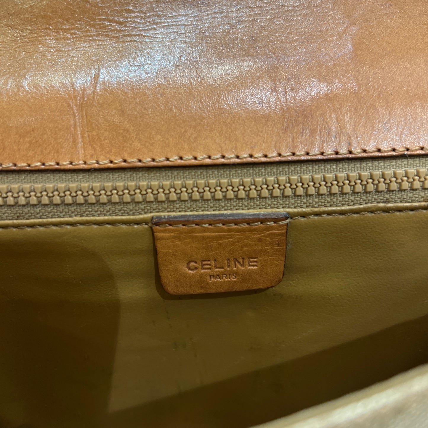 Celine 復古棕色碎石單肩包