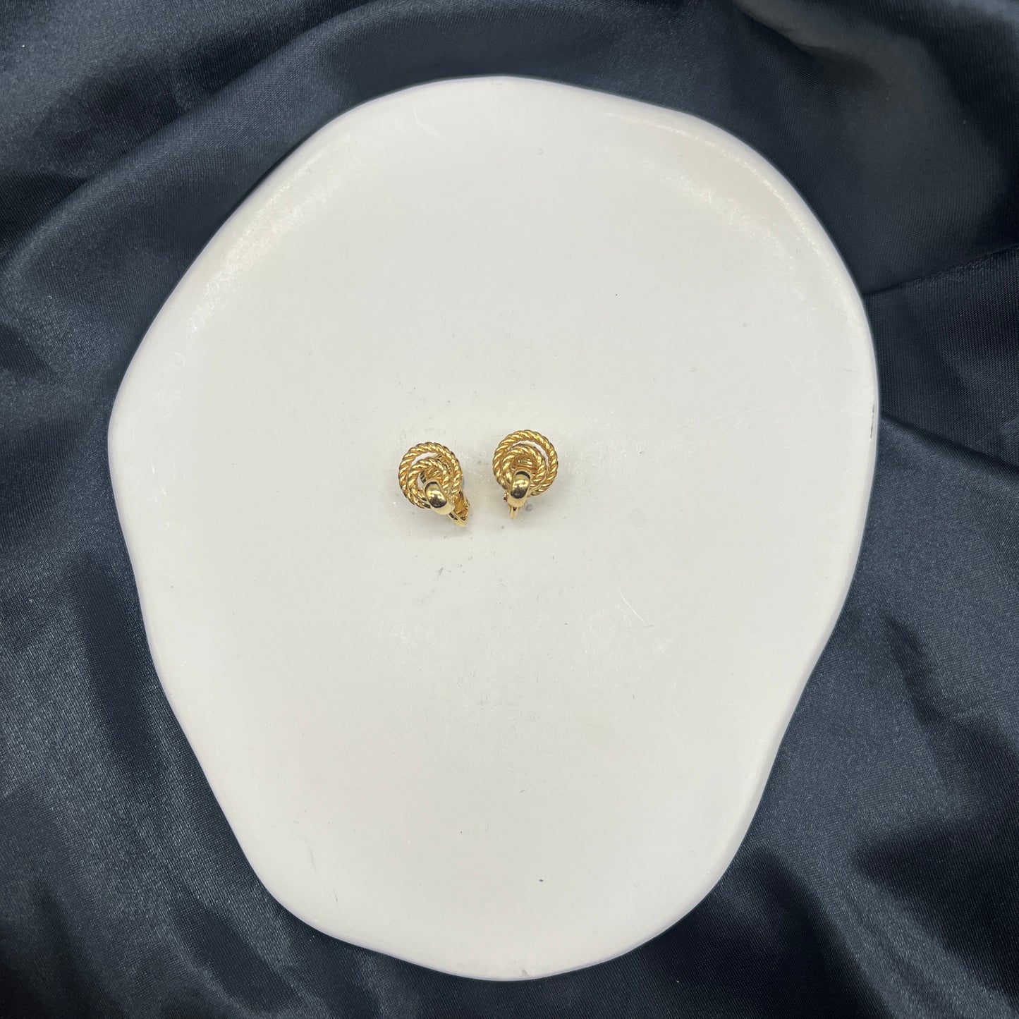 Christian Dior Vintage Golden Circle Motif Clip-On Earrings