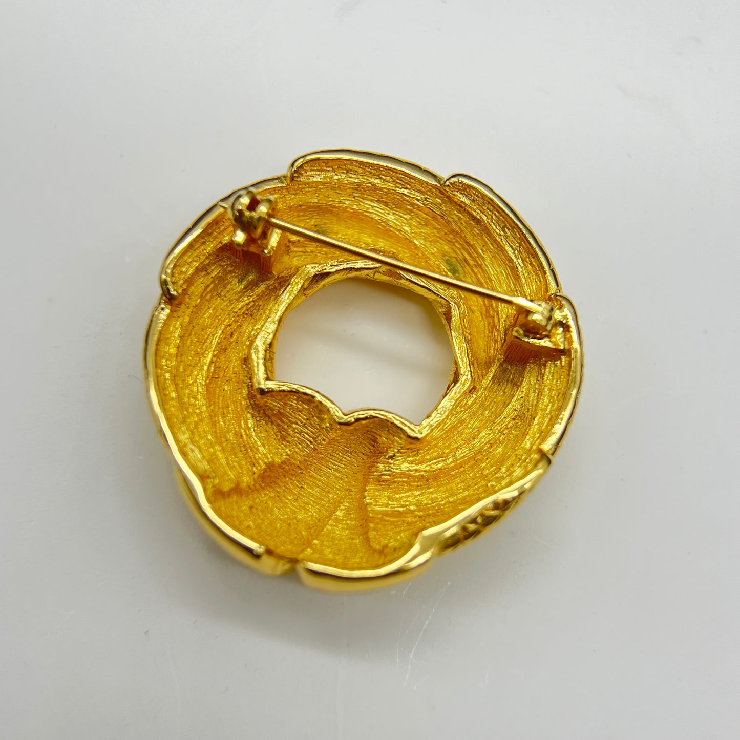 Burberry Gold Twist Circle Brooch