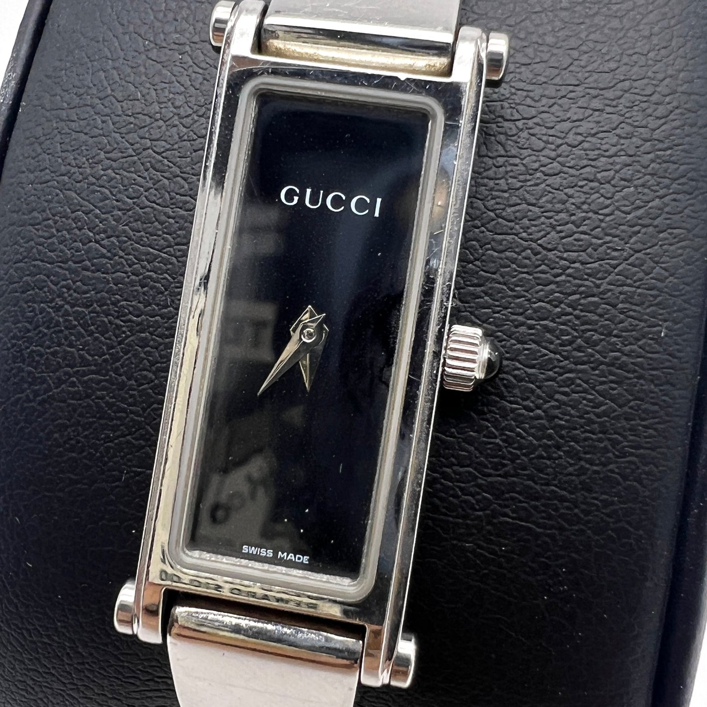 Gucci Vintage 1500L Silver Dial Black Rectangle Face Stainless Steel Bangle Watch