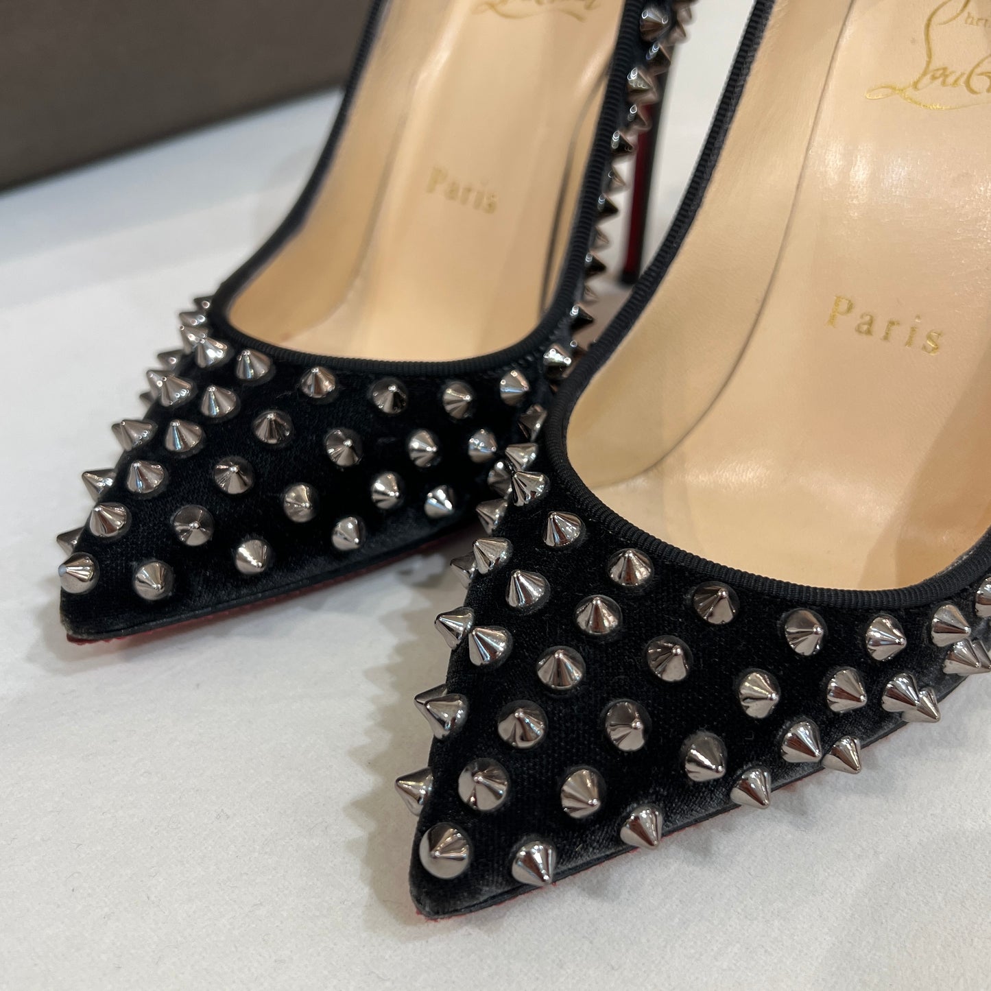 Christian Louboutin Velour & Leather Pumps With With Signature Tonal Spikes (Size 35)