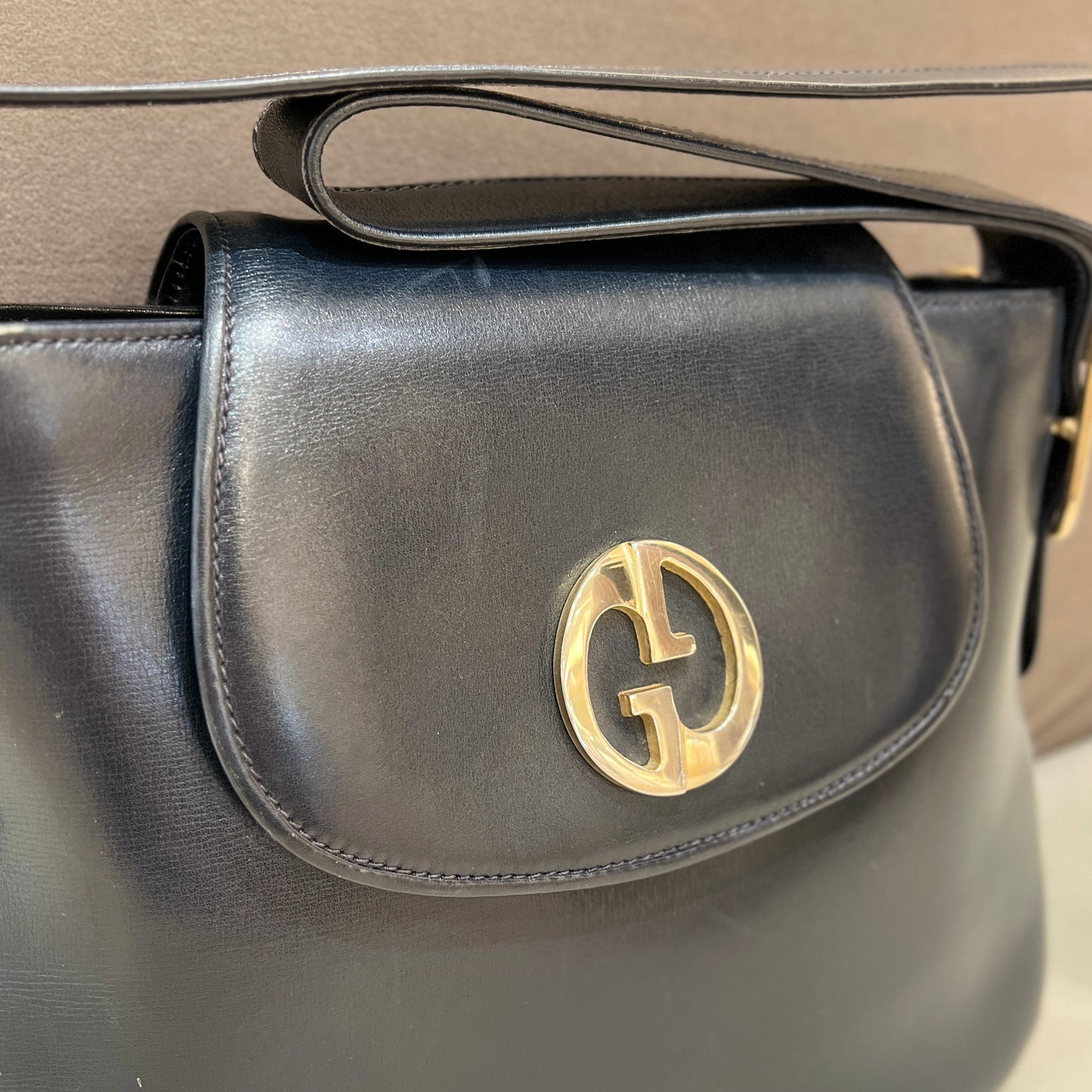 Gucci Double G Logo Shoulder Bag In Navy Color