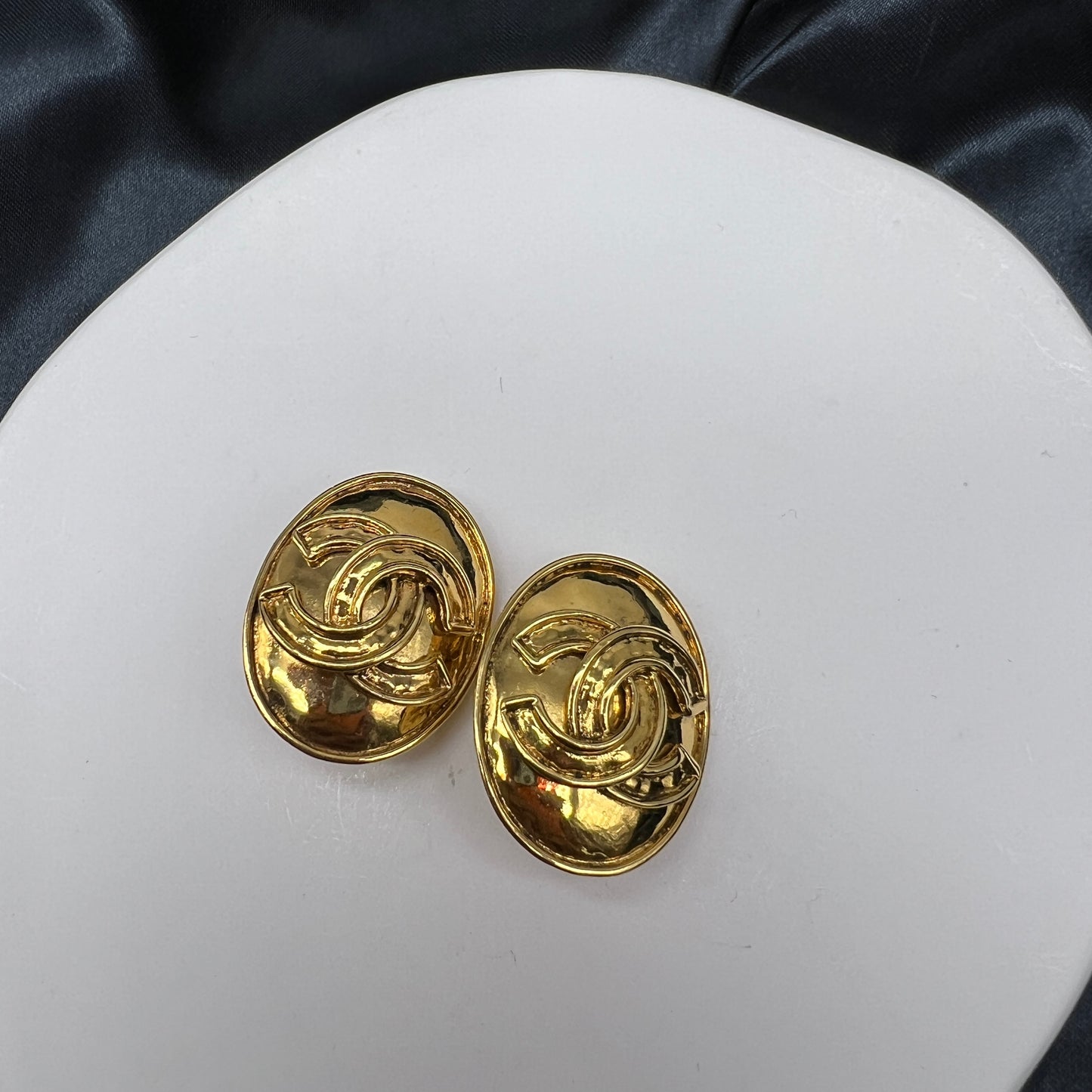 Chanel CC Logo Oval Golden Clip-On Earrings