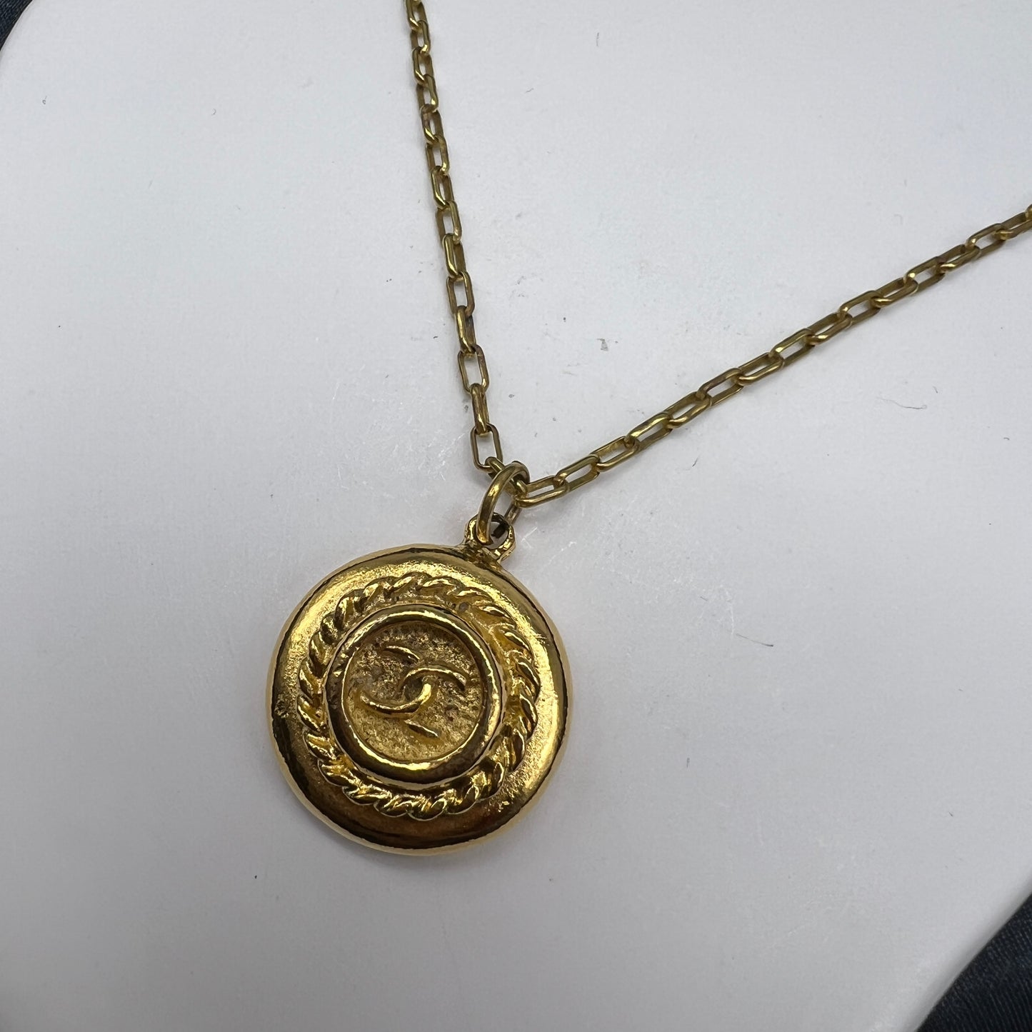 Chanel Cc Logo Circle Pendant Golden Necklace