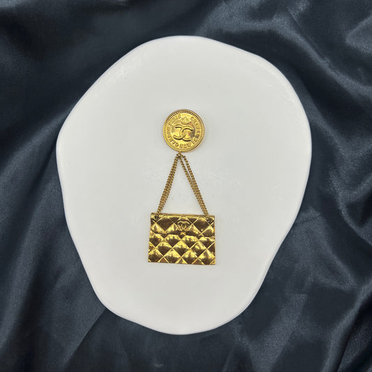 Chanel 31 Rue Cambon Handbag Golden Brooch