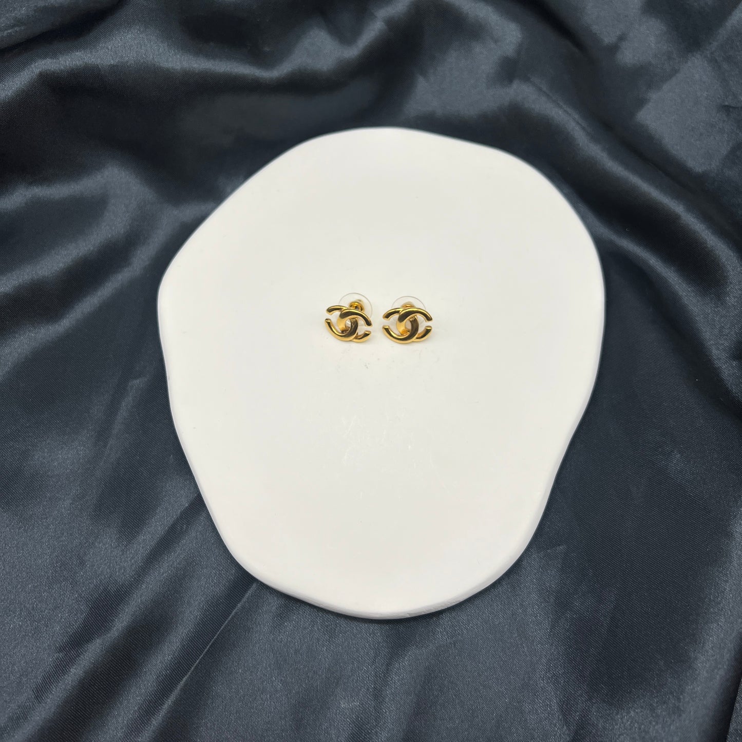 Chanel Cc Logo Golden Clip-On Earrings