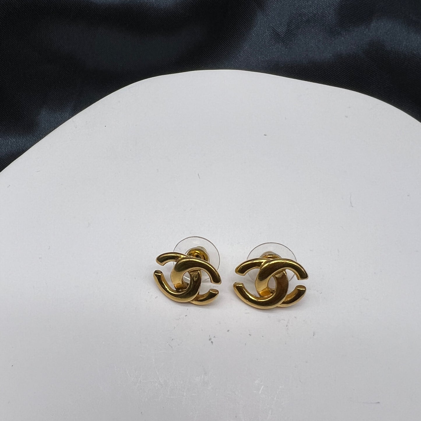 Chanel Cc Logo Golden Clip-On Earrings