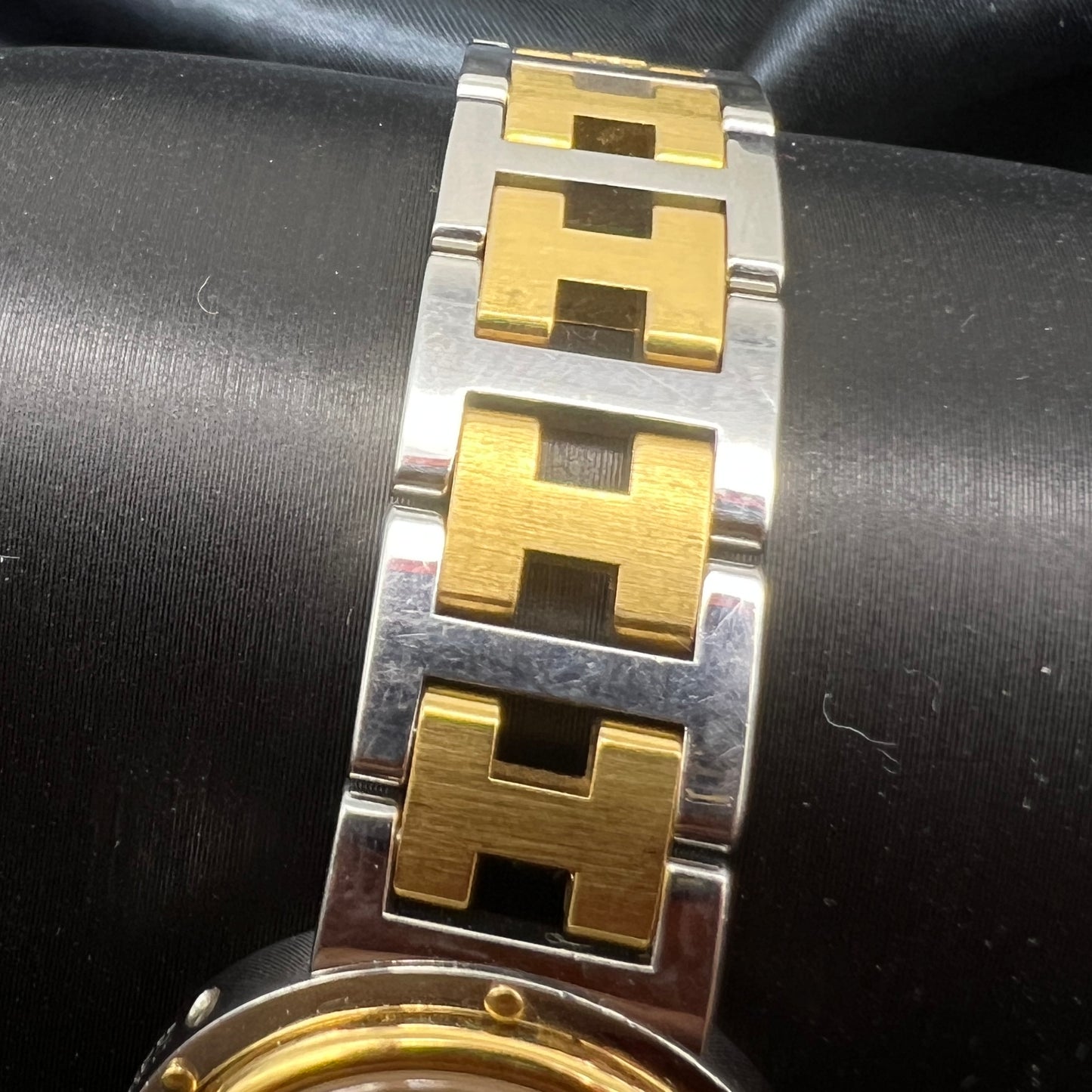 Hermes Clipper Ladies Watch With Golden H Bracelet With Date