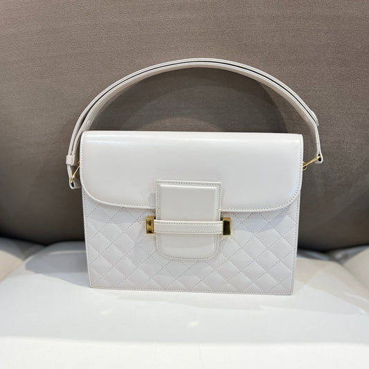 Yves Saint Laurent Vintage White Quilted Adjustable Shoulder Bags With Golden Hardware