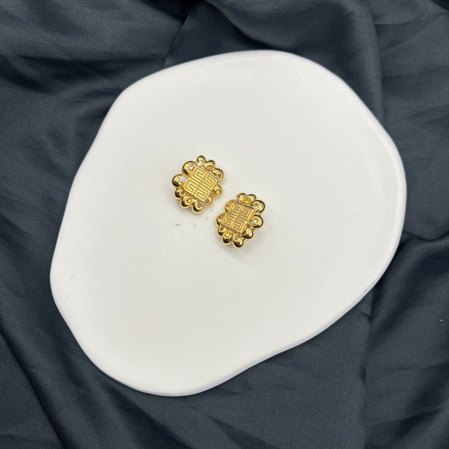 Givenchy Vintage 4G Logo Flower Motif Golden Clip-On Earrings