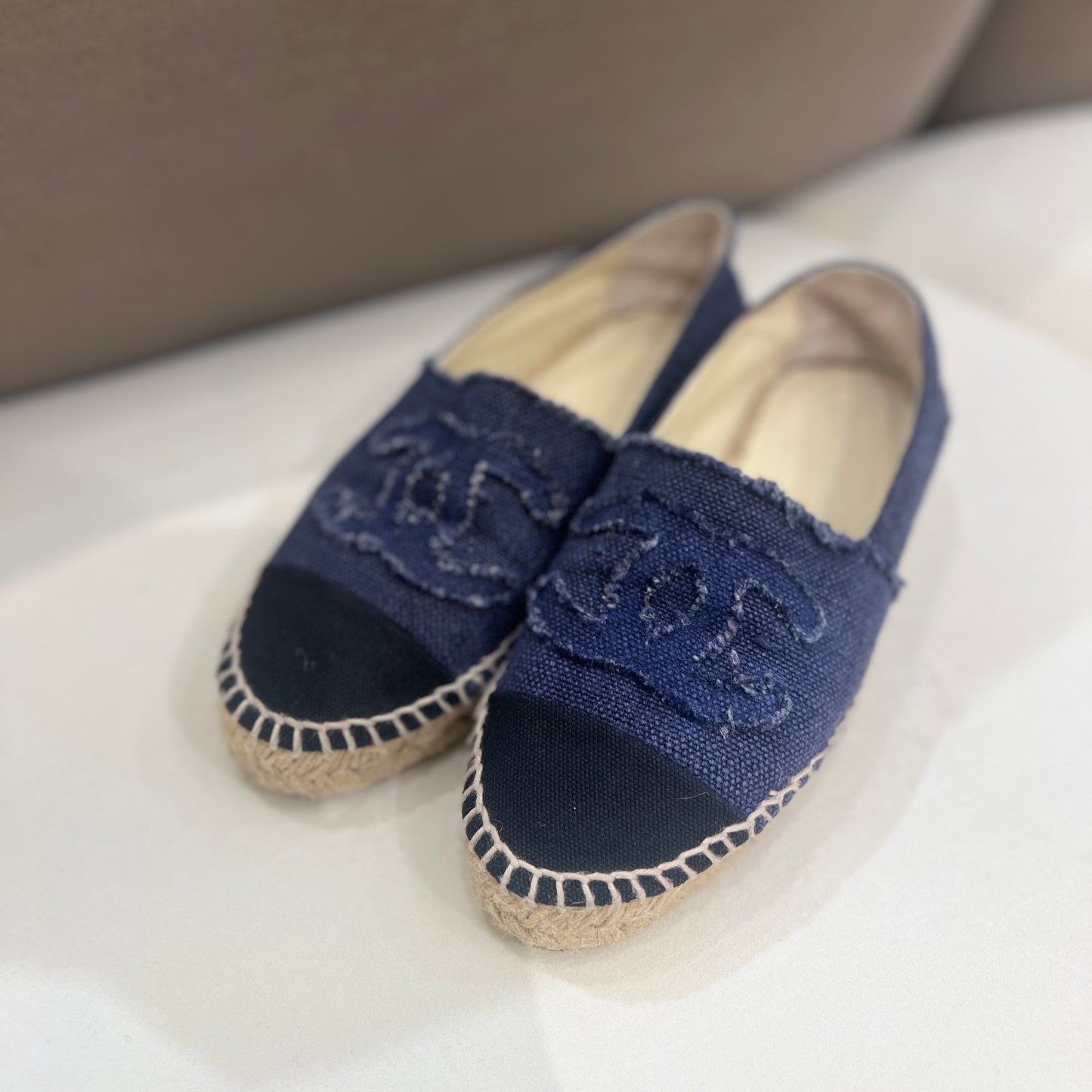 Chanel Vintage Cc Logo Blue Denim Espadrilles (#35)