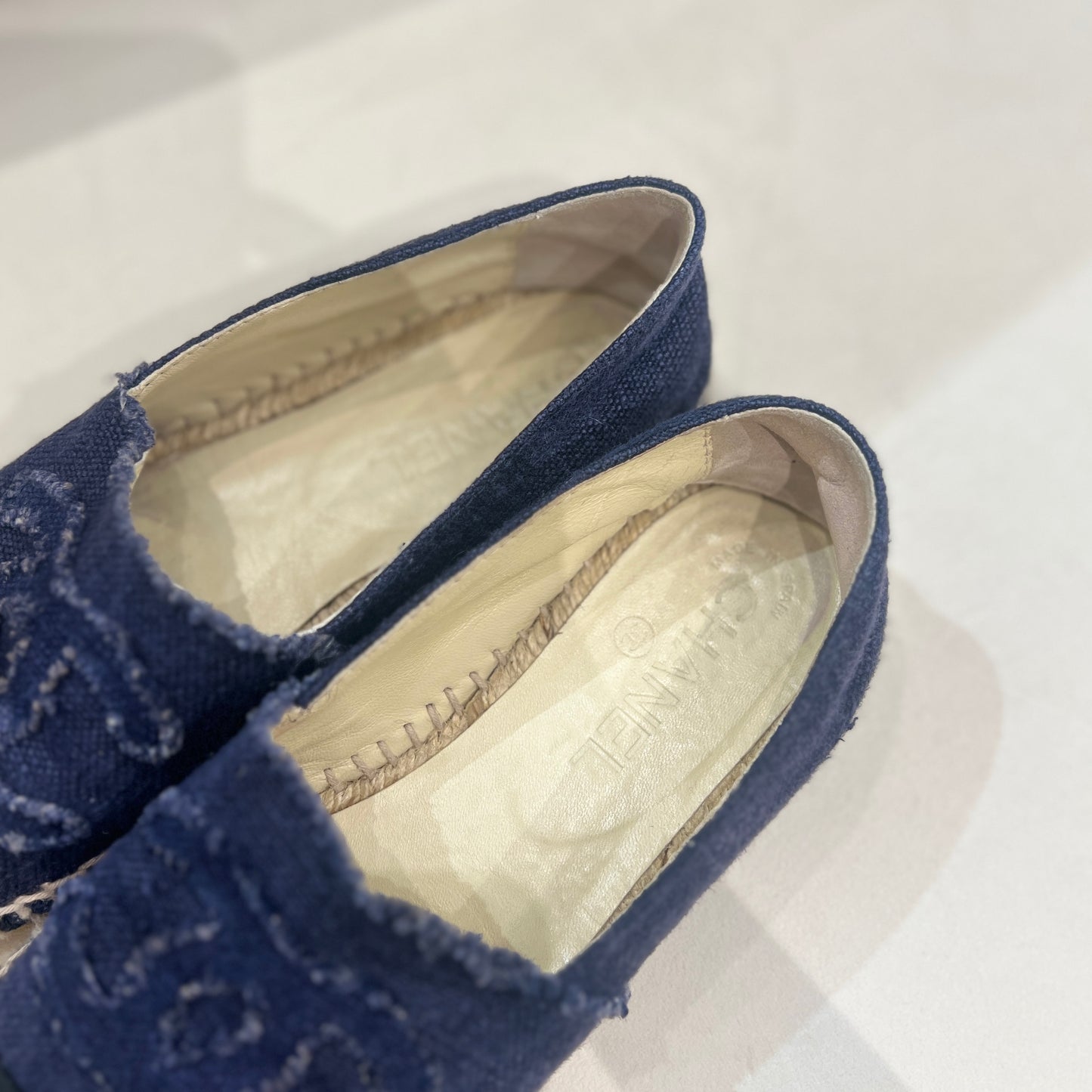 Chanel Vintage Cc Logo Blue Denim Espadrilles (#35)