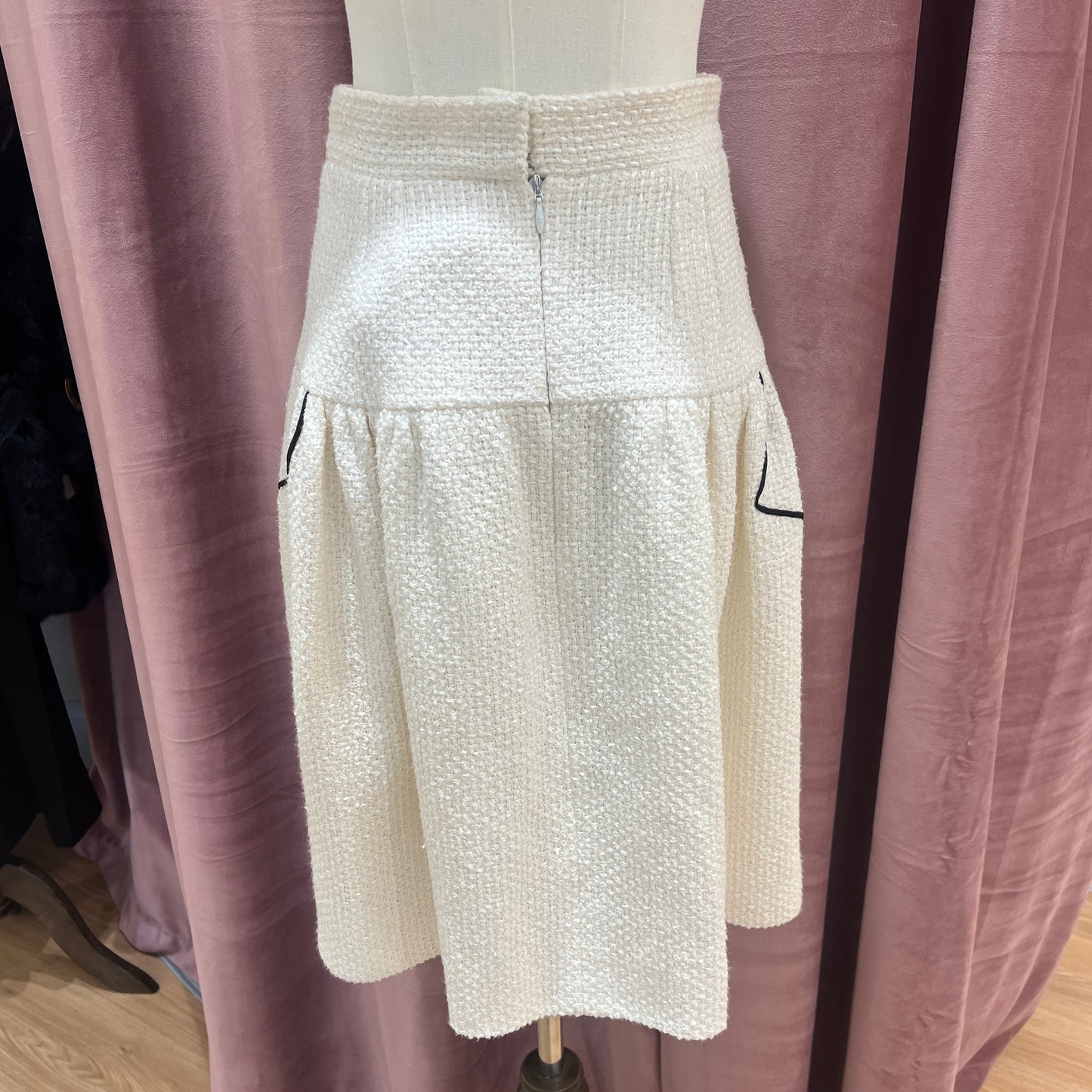 Chanel香奈兒中古Camelia 16A 聚酯襯衫 34 白色制服