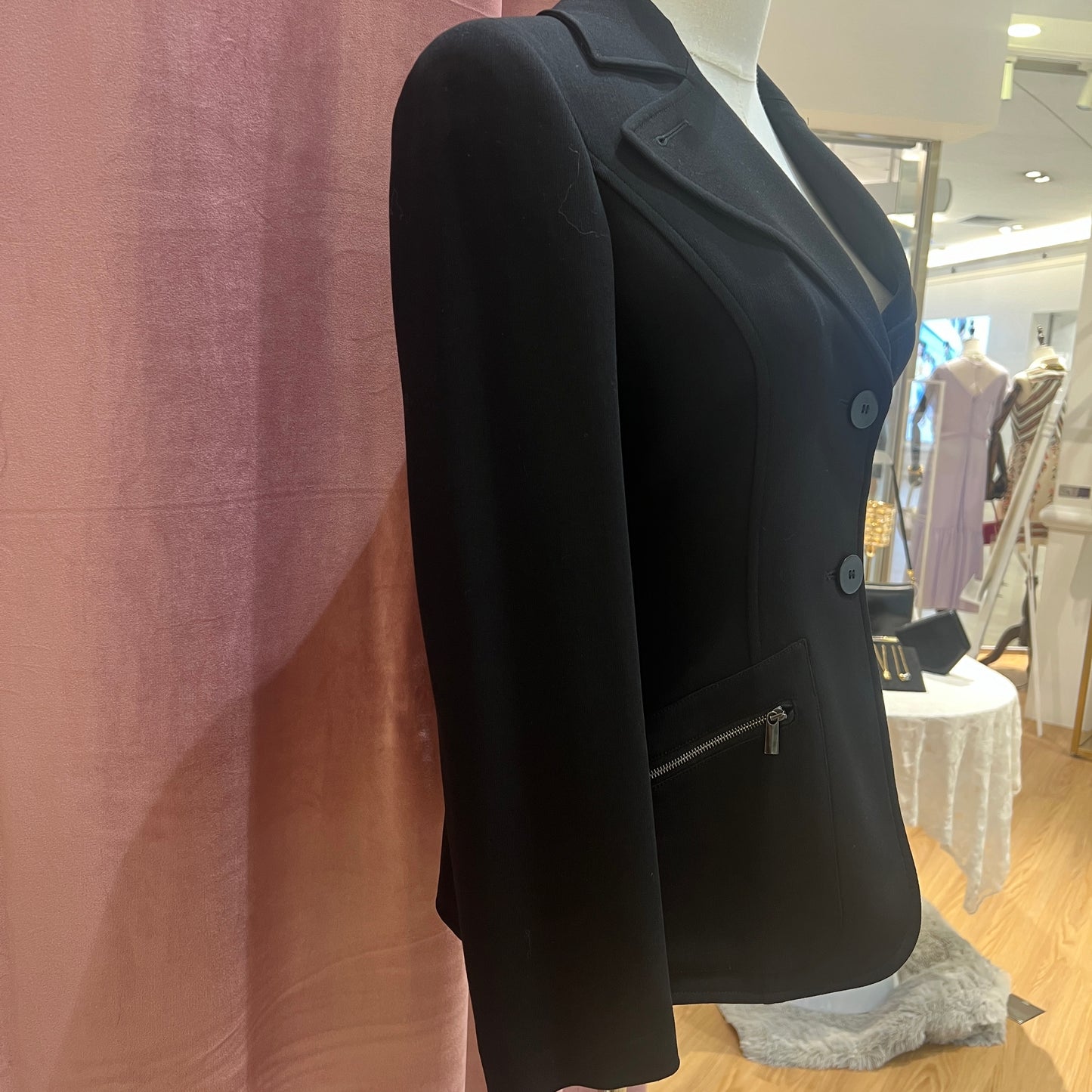 Armani Vintage Simple And Elegant Black Jacket