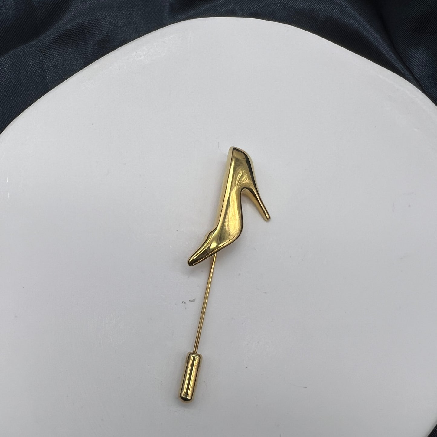 Ferragamo Vintage Golden Heel Motif Brooch