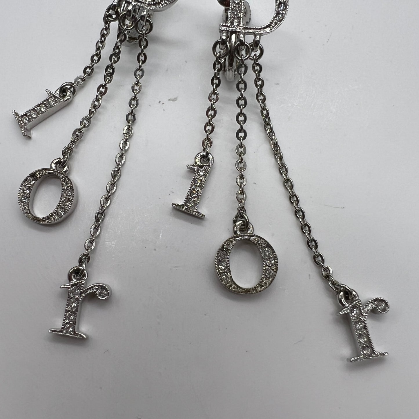 Christian Dior Vintage Logo Chain Clip-On Earrings In Silver Color