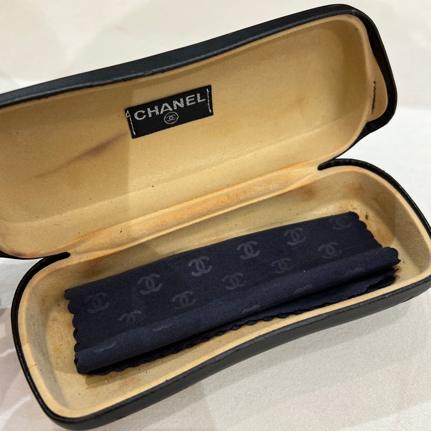 Chanel Vintage Camellia Logo With Rhinestone Sunglasses