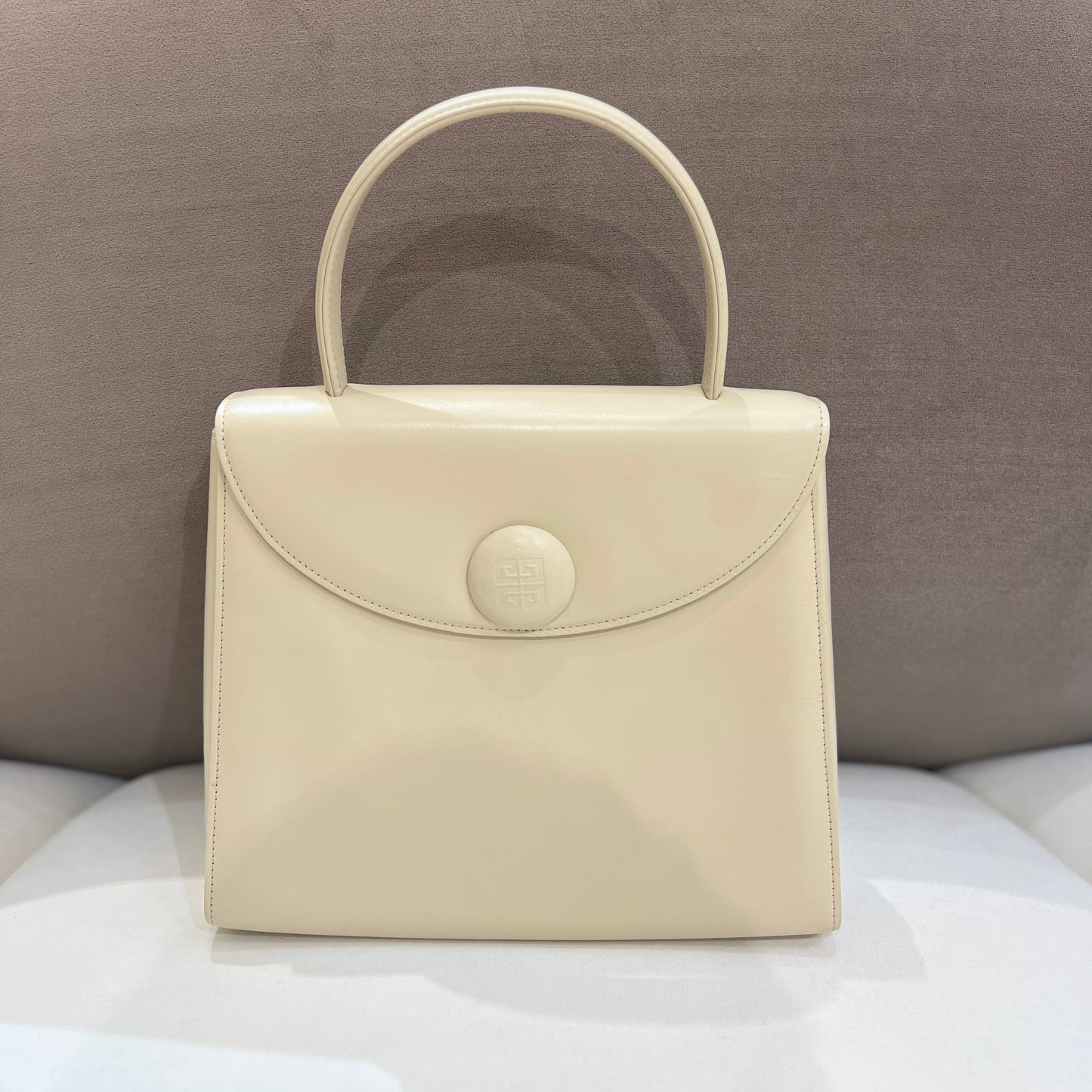 Givenchy Vintage Beige Kelly Handbag With Extra Golden Buckle