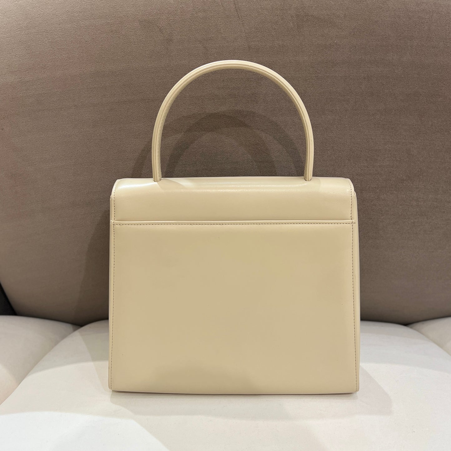 Givenchy Vintage Beige Kelly Handbag With Extra Golden Buckle