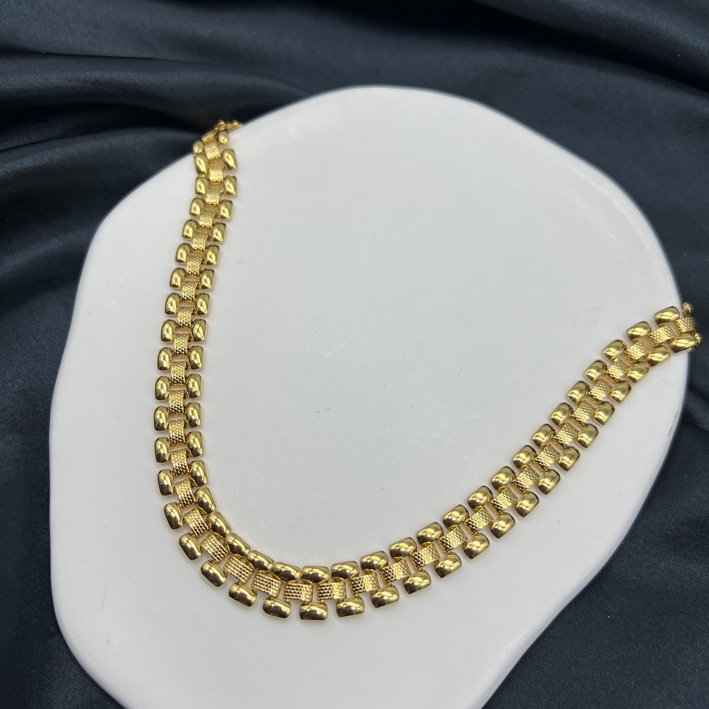 Monet Vintage Golden Chain Necklace