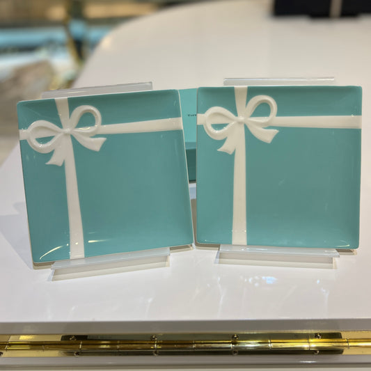 Tiffany Vintage Blue Ribbon Plate, Set Of 2